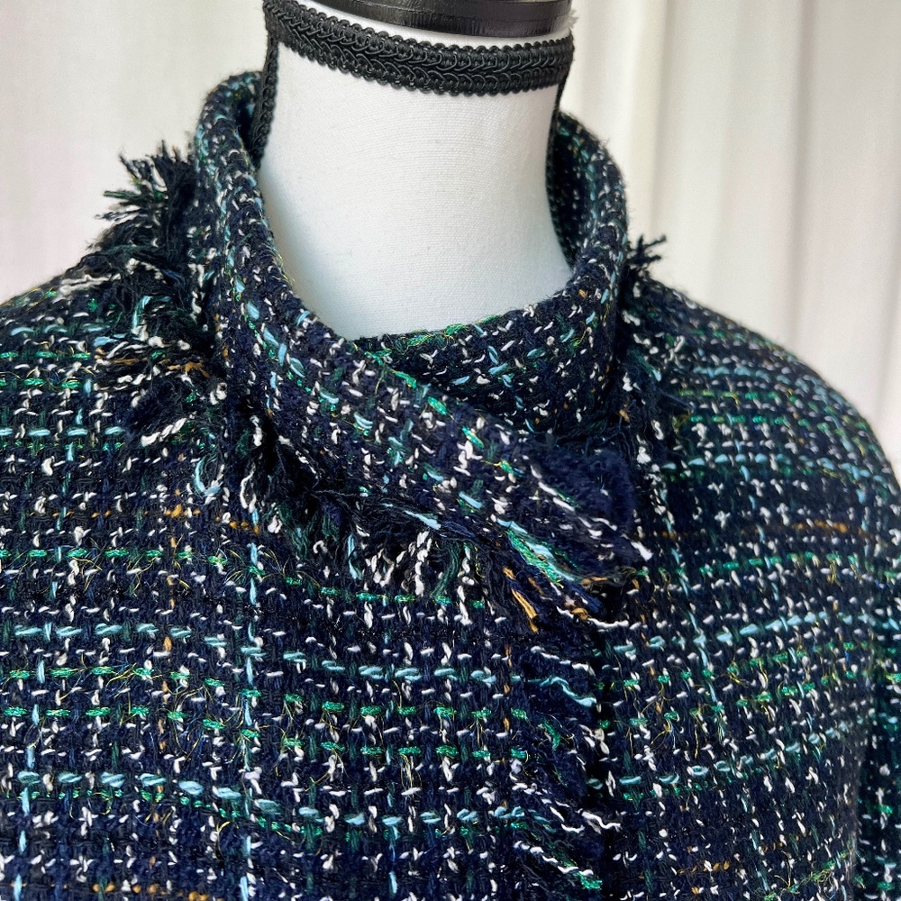 SOLD! Akris Punto Evening Jacket NWT Size 42 Tweed Multi Blues w Green & Fringe